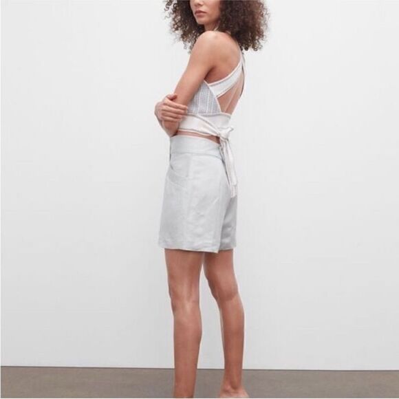 Club Monaco NWT Raeni Halter Knit Top
Blue/White X-Large - Picture 6 of 10